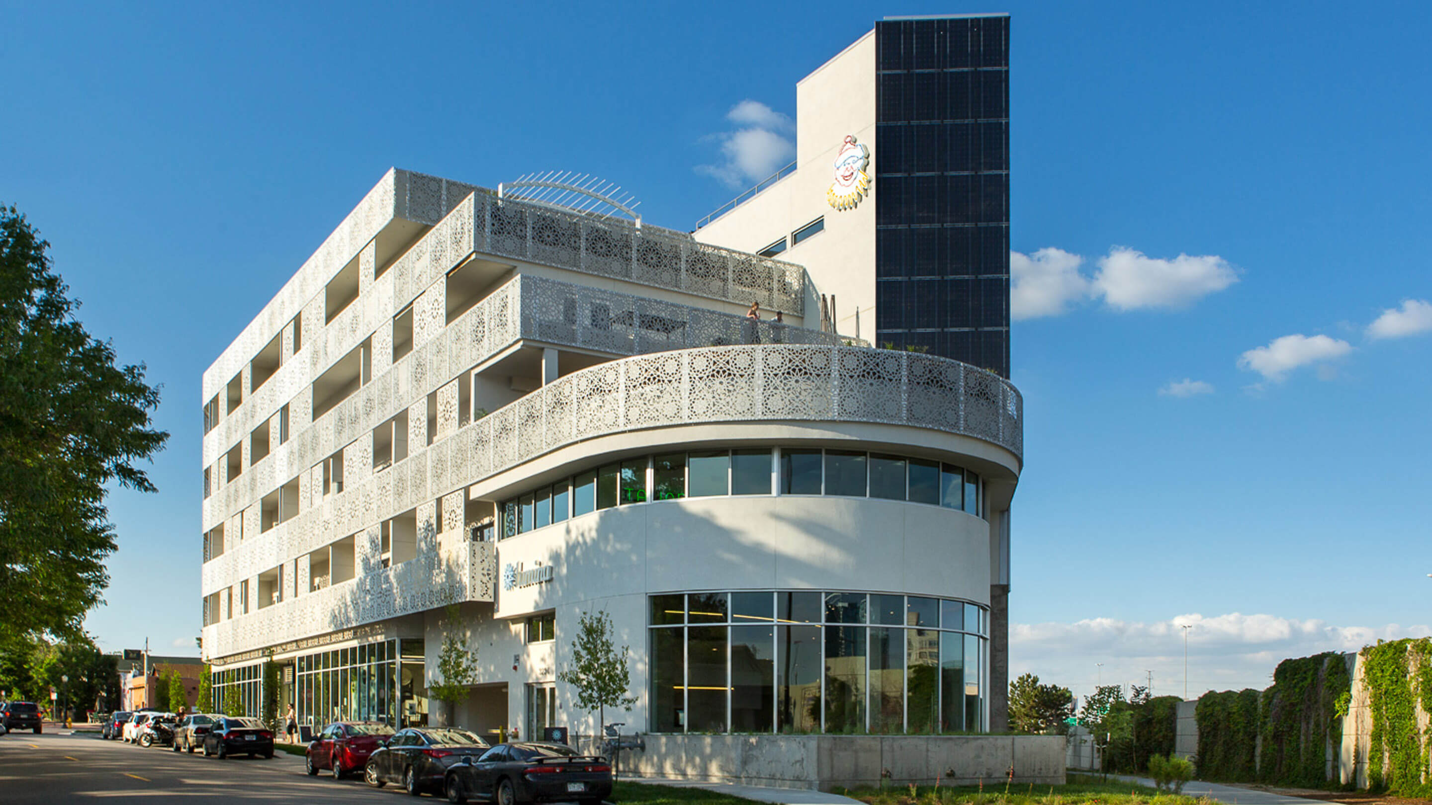 A picture of a commercial building